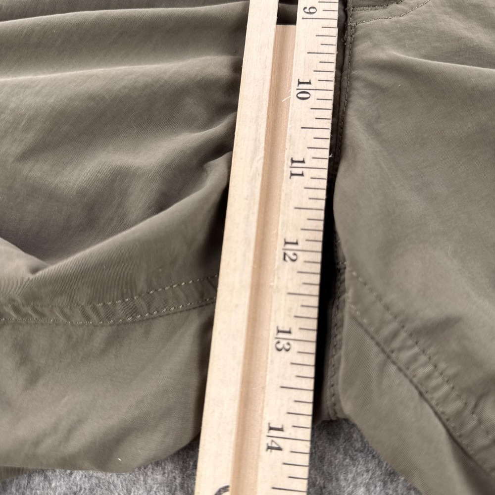 Patagonia Shorts Mens Large Olive Nylon Hiking Quick Dry Zip Pocket Belt Loops - Picture 8 of 11